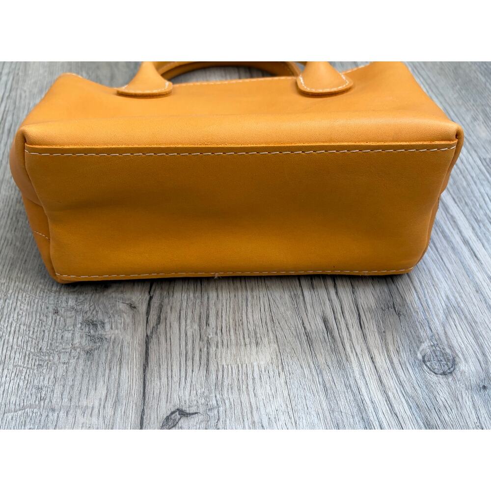 Portland Leather Folklore Small Raindrop Snap Bag Sunflower Yellow w/ Flowers - Picture 8 of 14